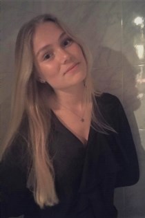 Kitiya, 18, Bolzano - Italy, Incall escort