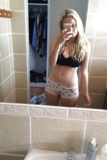 Moutaz, 27, Gzira - Malta, Porn star experience