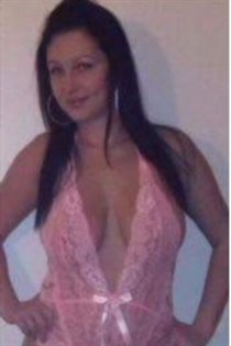 Independent outcall escort Thu Ba Saint-Malo